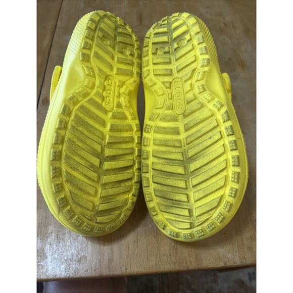 Crocs Classic Lined Clogs Unisex Size M6 W8 Yellow Sandals Comfy Festival - Picture 12 of 16